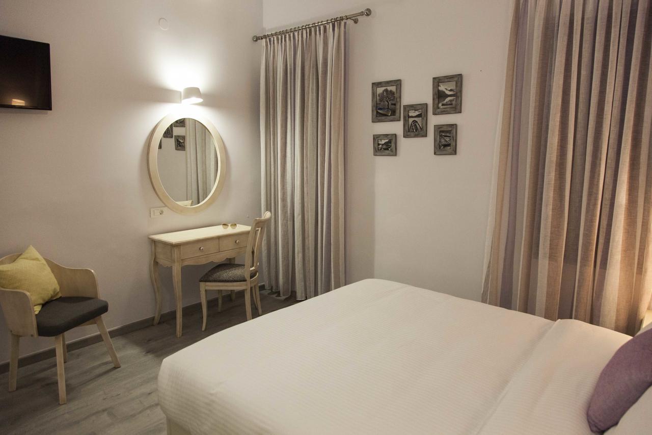 Shalom Luxury Rooms Kondilaki Chania  Bagian luar foto