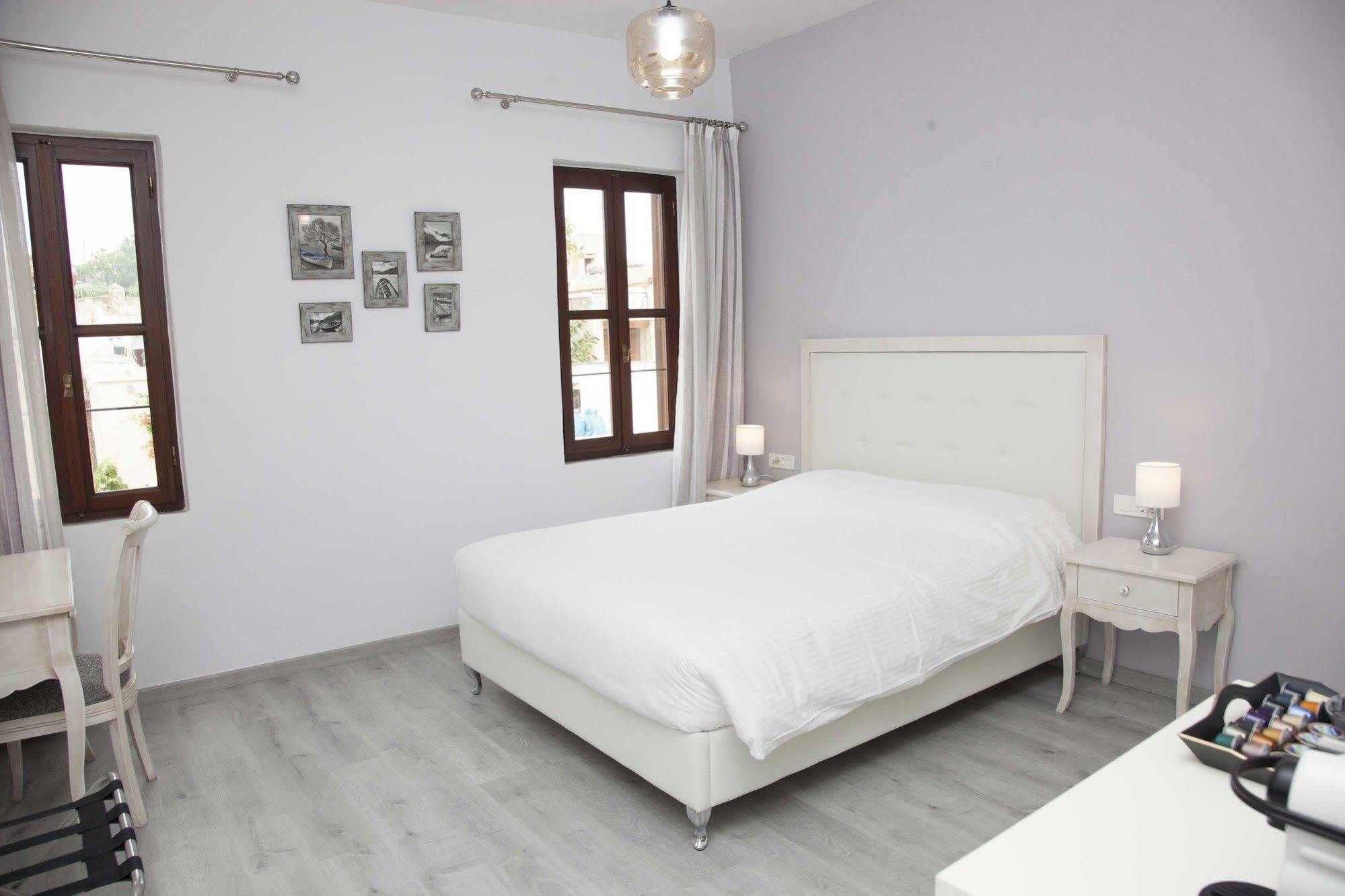 Shalom Luxury Rooms Kondilaki Chania  Bagian luar foto