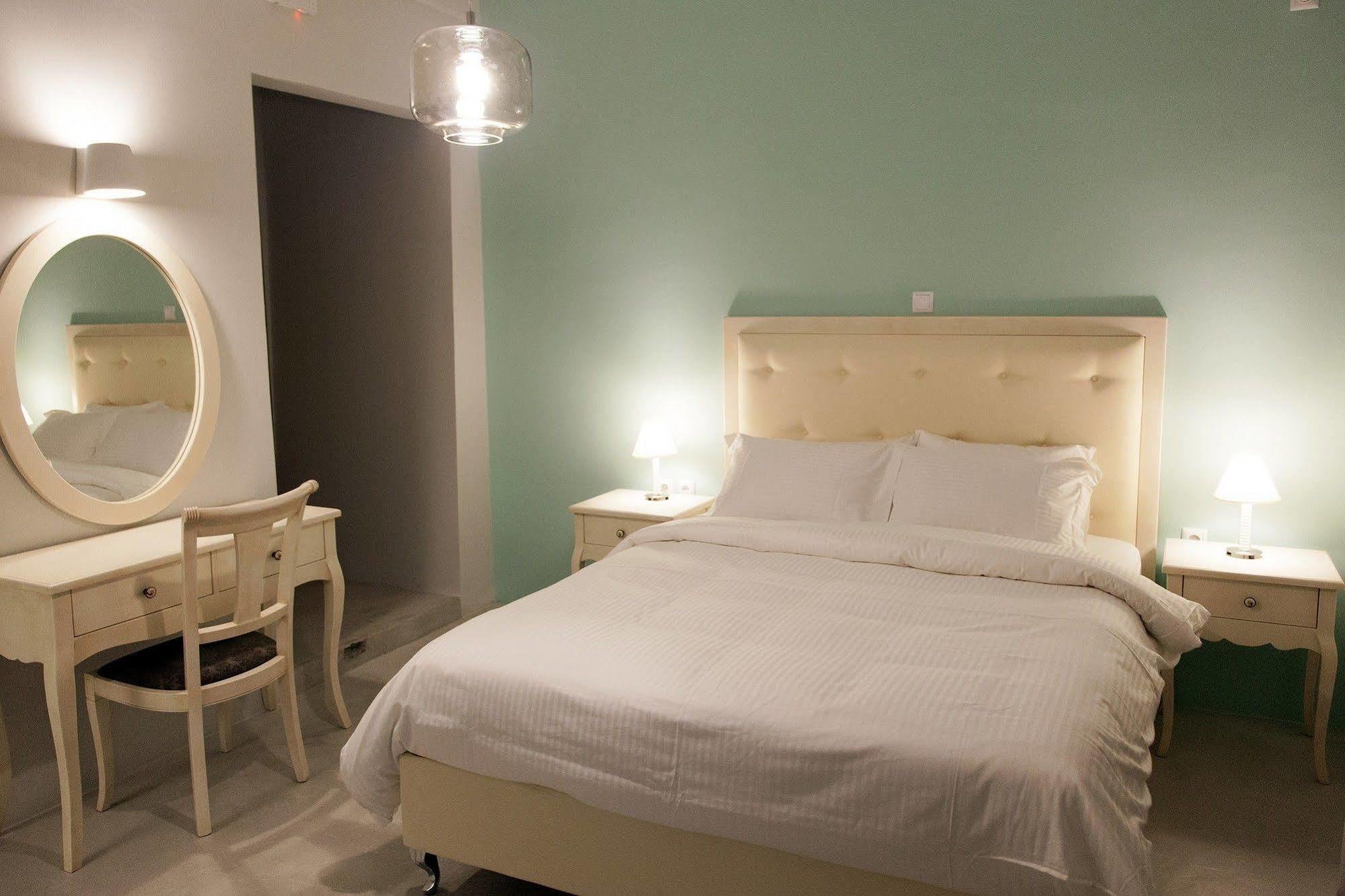 Shalom Luxury Rooms Kondilaki Chania  Bagian luar foto